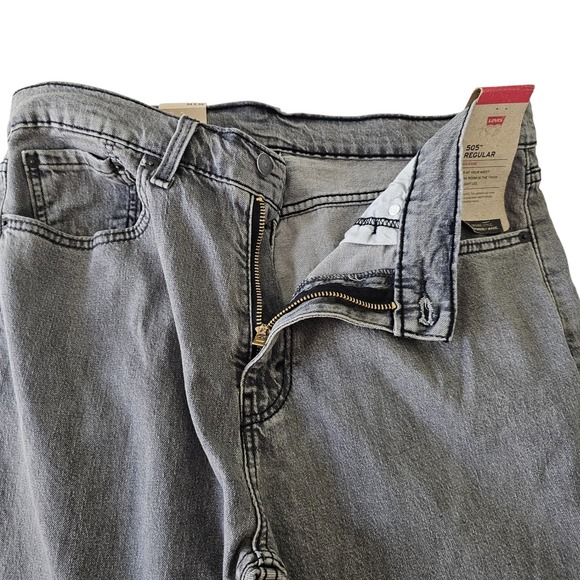 Levi Strauss Men's 505 Regular Jeans Light Gray Straight Leg Eco Ease 36x29 - Picture 3 of 9